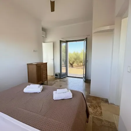 Aria Kampos (Antiparos)